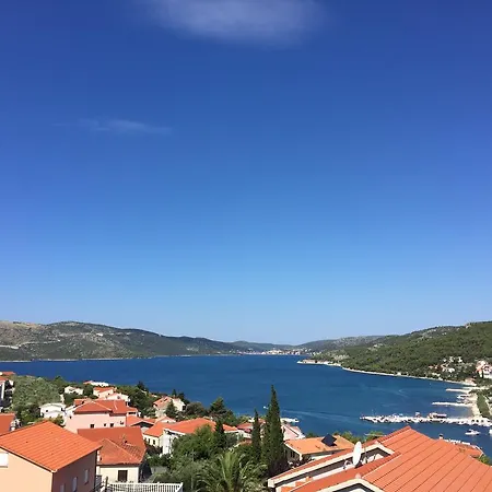 Lulu Apartmán *